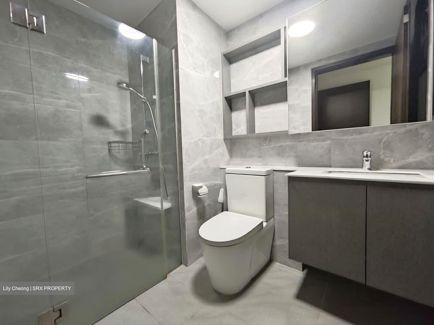 The Brownstone (D27), Condominium #584445331